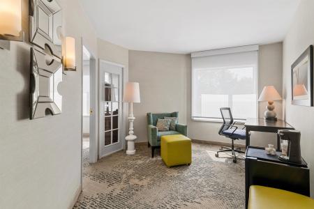Best Western Plus Boston - 50