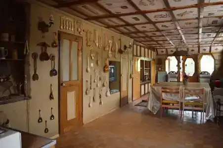 Artsiv Guesthouse - 10