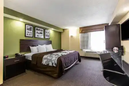 Quality Inn - 42