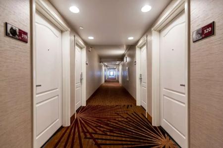 Hampton Inn - 14