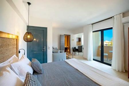 La Stella Suites - 59