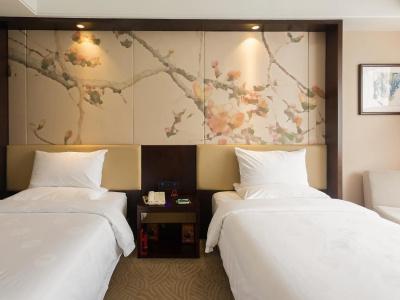 Guangdong Yingbin - 2