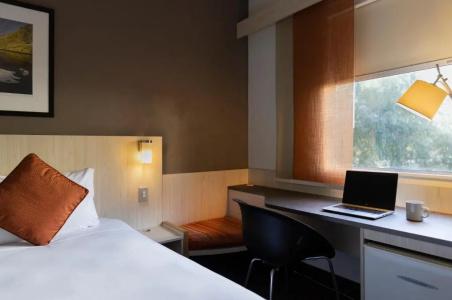 ibis Ellerslie - 39