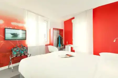 ibis Styles Vannes Gare Centre - 35