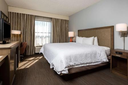 Hampton Inn West - 33