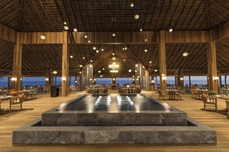 Hurawalhi Island Resort - 11