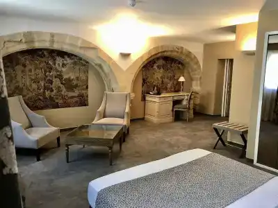 Hôtel des Augustins - 16