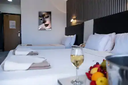 Mustis Royal Plaza - 4