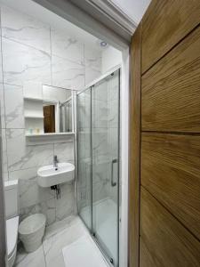 Plaza London - 111