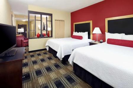 Cambria Miami Airport - Blue Lagoon - 54