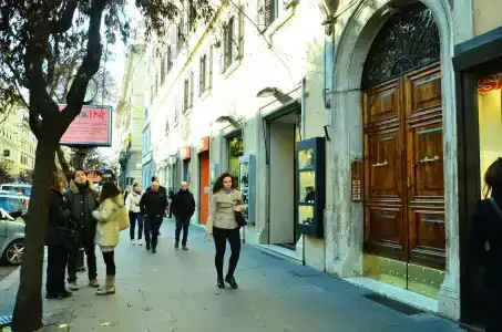 Residenza Cola Di Rienzo - Suite In Rome - 0