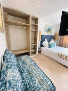 Riad Al Madina - 103