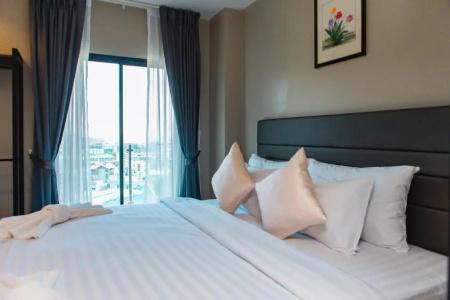 Triple L Patong Beach Phuket - 151