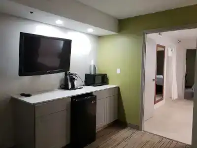 Holiday Inn Express & Suites, An Ihg - 71
