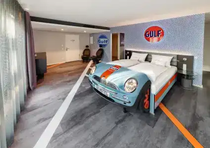v8 Classic Motorworld Region Stuttgart - 154