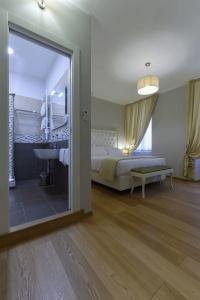 Gravina Suite Frattina - 43