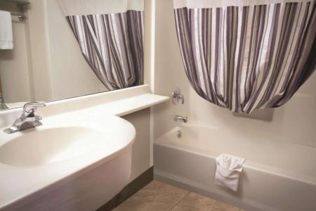 La Quinta Inn by Wyndham - 7