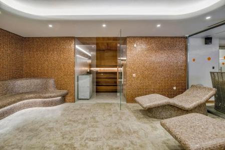 Grand Poet And Spa By Semarah - 16