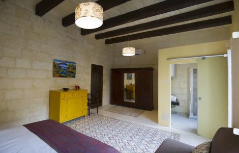 The Stonehouse - 6