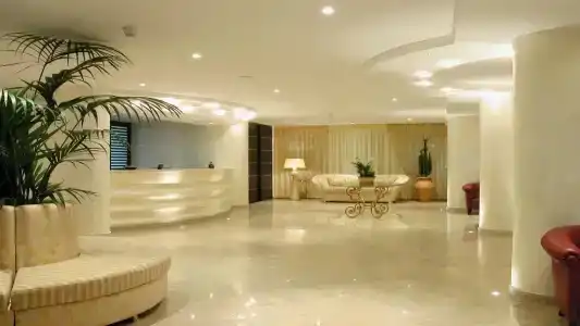 Tiffany's - 1