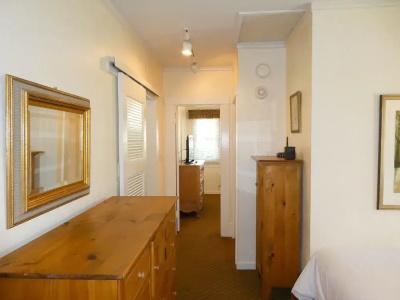 Briarwood Inn - 216