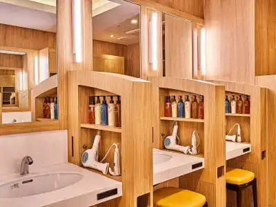 Capsule Anshin Oyado Premium Nagoya Sakae - 9