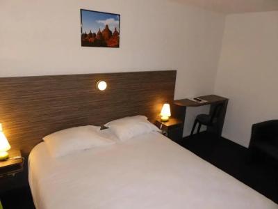 Hôtel Le Cosy Blois Villebarou - 38
