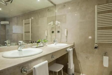 ApartMariano Cubi Barcelona - 43