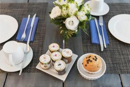 Xenia Guest House - 9