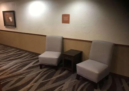 Best Western Plus Saddleback Inn and Conference Center - 16