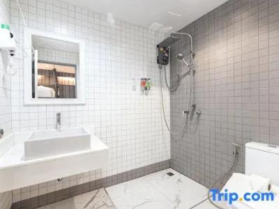 Baan Kun Mhor Hostel บ้านคุณหมอโฮสเทล - 34