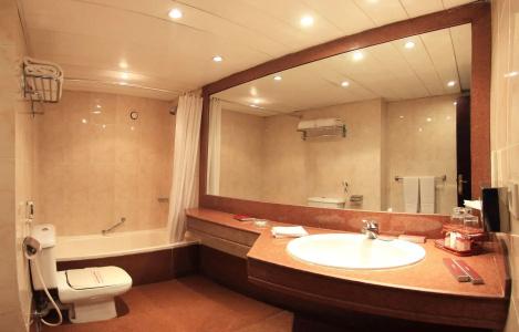 Pyramisa Suites Cairo - 41