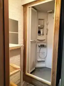 Backstage & Bar - 19