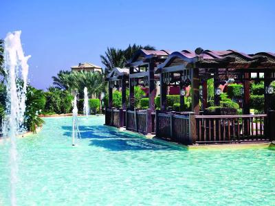 Coral Sea Holiday Resort and Aqua Park - 16