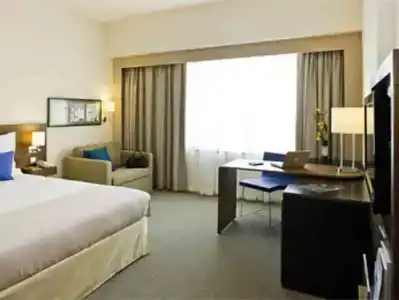 Novotel Deira City Centre - 26