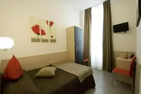 Ara Pacis Inn - 12