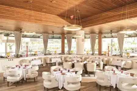 The Cromwell & Casino - 17