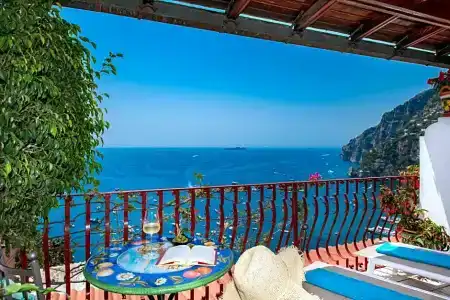 Eden Roc Suites - 261