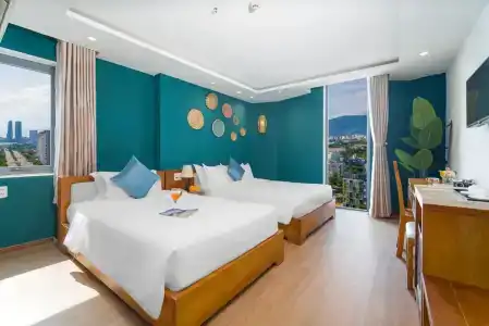 Merry Land Da Nang - 2