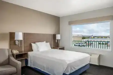 St. George Inn and Suites - 56