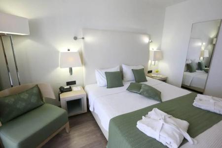 Minos Mare Royal - 2