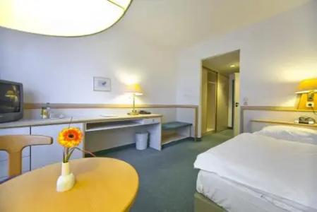 Leine-Hotel - 4