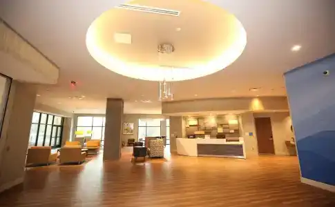 Holiday Inn Express & Suites - Charlotte - South End, An Ihg - 9
