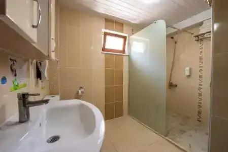 Fulya Pension - 15