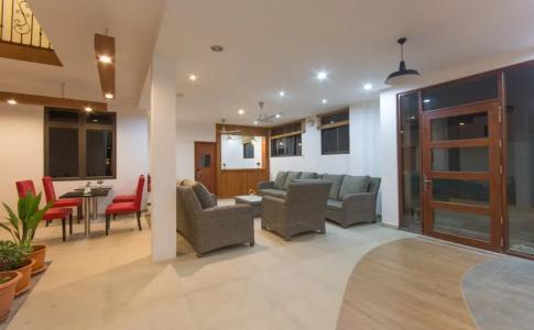 Paguro Beach Inn - 1