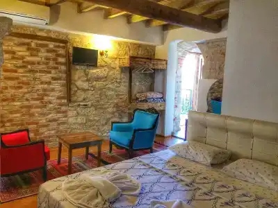 Parmis Boutique House - 18