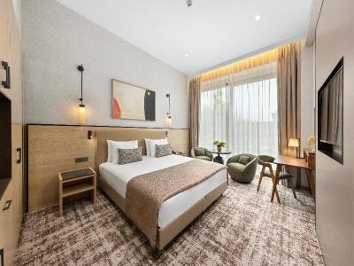 Crowne Plaza Istanbul Harbiye, an IHG - 15