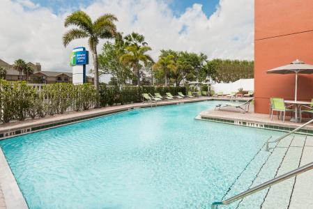 Holiday Inn Express & Suites - Nearest Universal Orlando, an IHG - 37