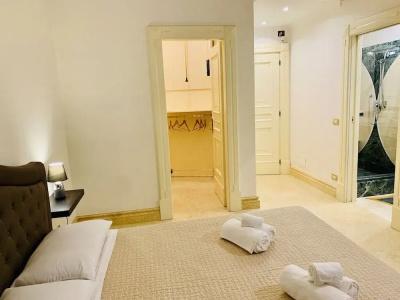 Simon's Guest House - 4