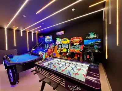 Blue Wave Suite - 21